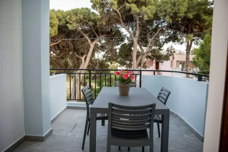 leros houses 31 768x512