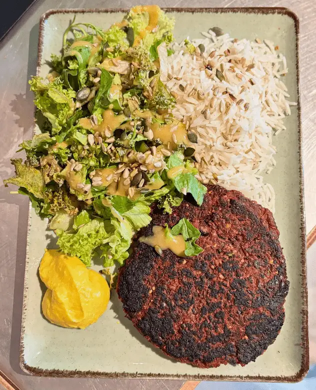 510430858 17856447495451759 8615482541038487519 n